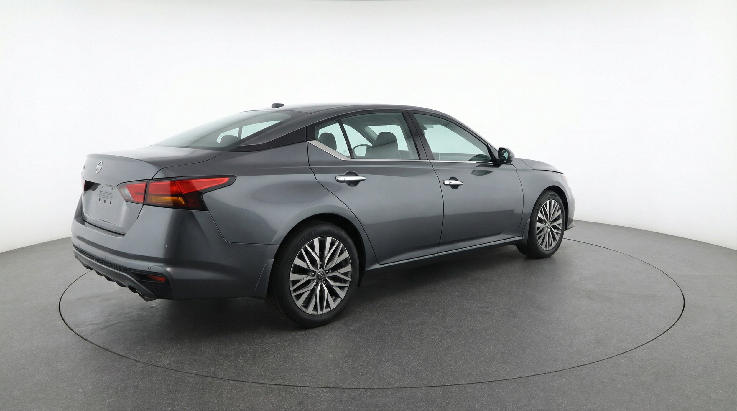 Thumbnail: 2025 Nissan Altima - 7