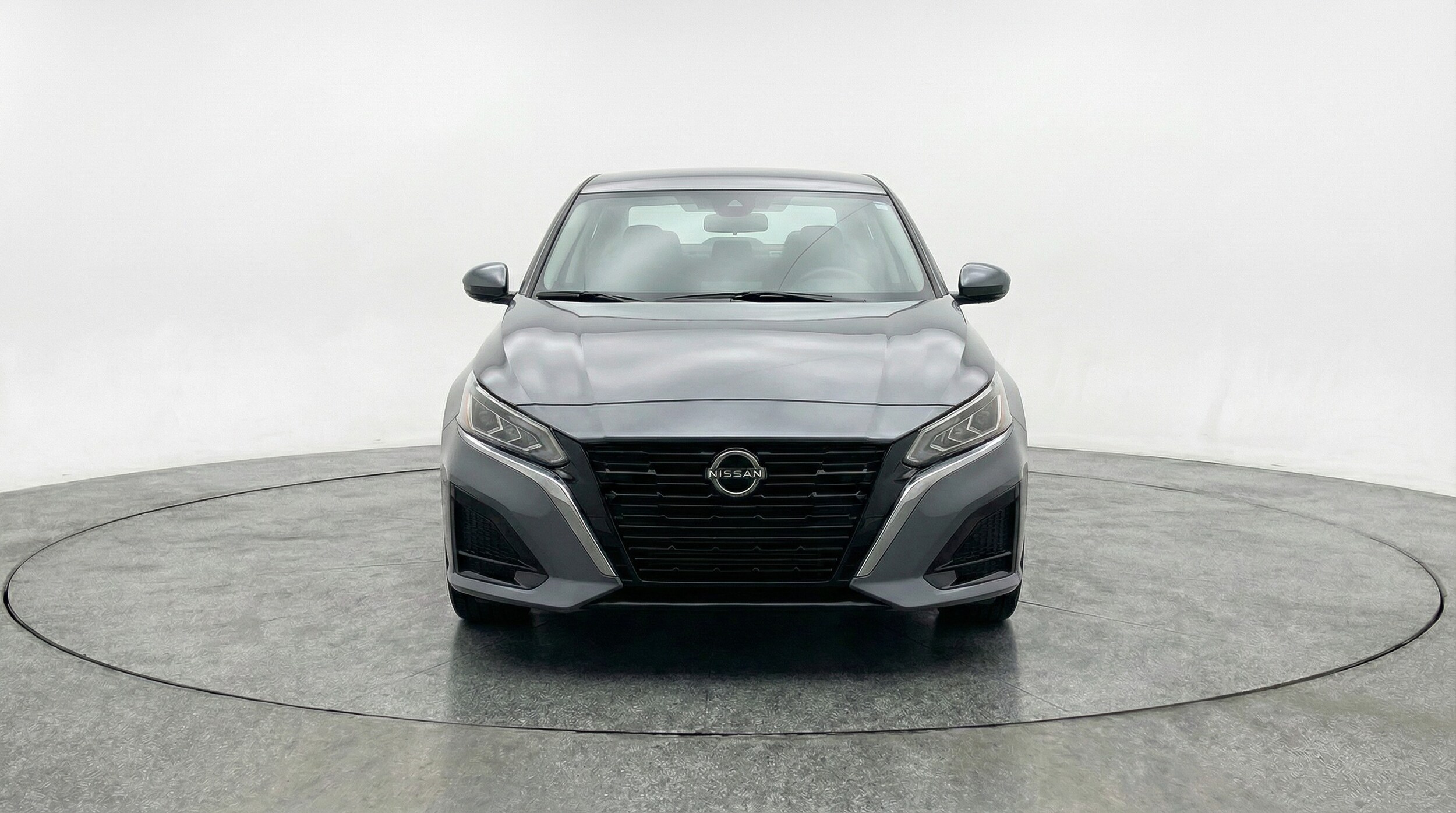 Thumbnail: 2025 Nissan Altima - 2