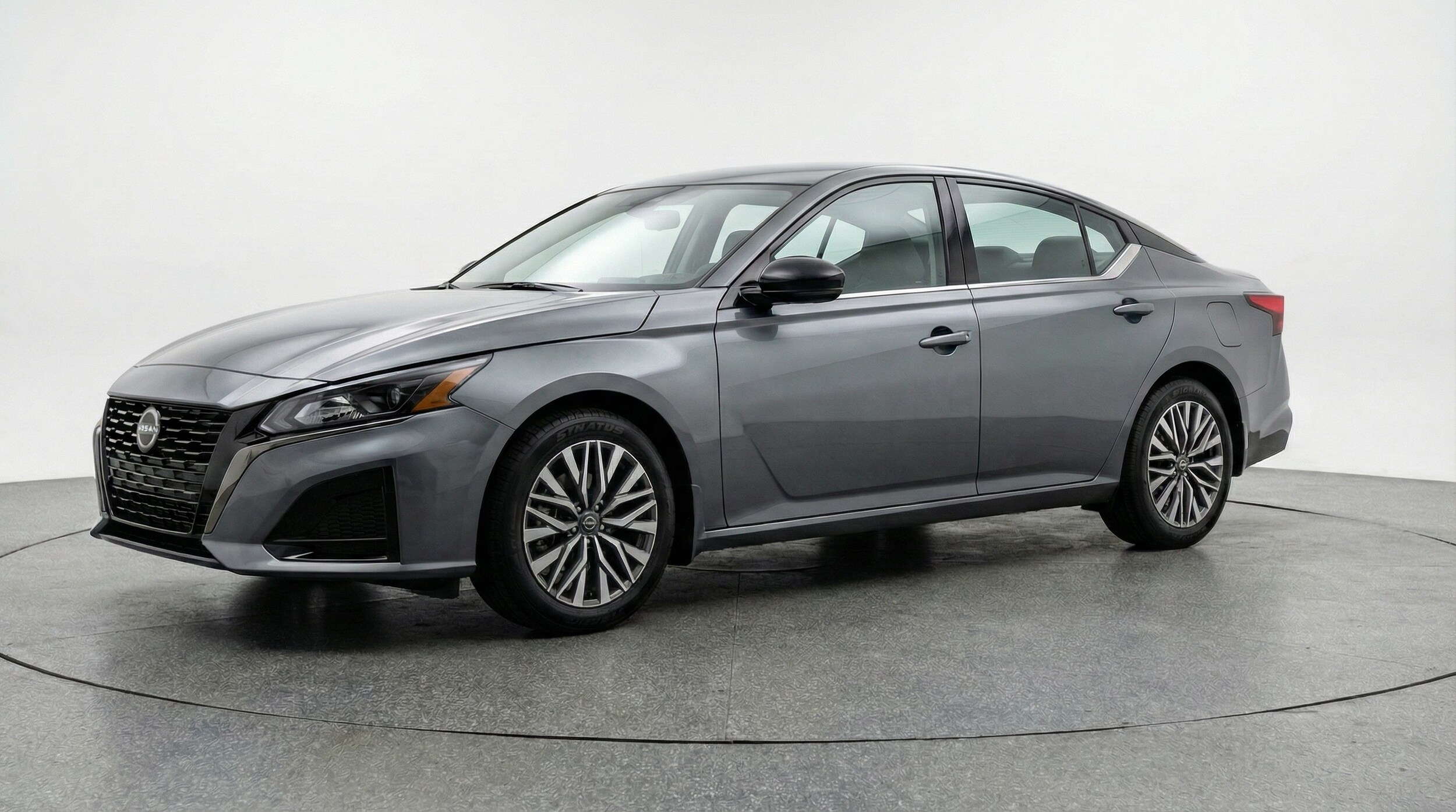 Thumbnail: 2025 Nissan Altima - 3