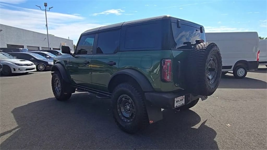 Used 2024 Ford Bronco Badlands SUV