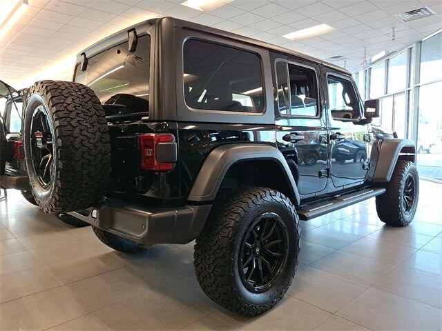 2025 Jeep Wrangler Sport S photo 4