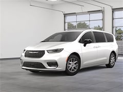 New 2025 Chrysler Pacifica SELECT Passenger Van Hanover, NJ