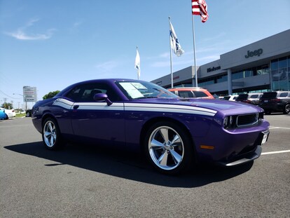2014 Dodge Challenger For Sale >> Used 2014 Dodge Challenger R T Classic W Nav For Sale East Hanover Nj Vin 2c3cdybt5eh124537 2014 Dodge Challenger For Sale >> Used 2014 Dodge Challenger R T Classic W Nav For Sale East Hanover Nj Vin 2c3cdybt5eh124537