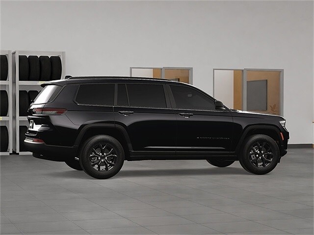 2025 Jeep Grand Cherokee Altitude photo 4