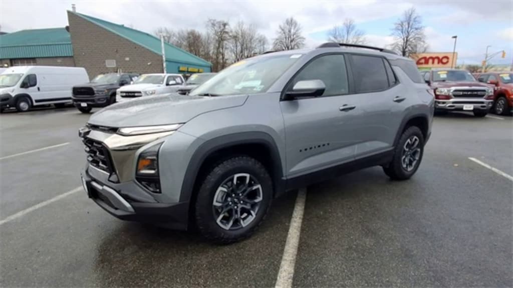 Used 2025 Chevrolet Equinox Activ SUV