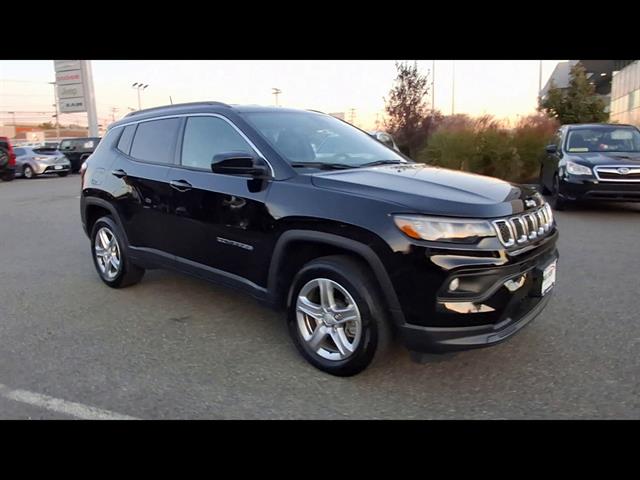 Used 2023 Jeep Compass Latitude SUV