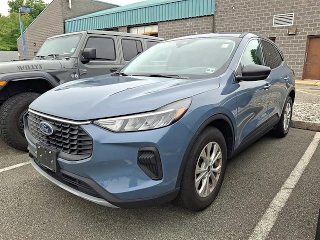 Used 2023 Ford Escape Active SUV