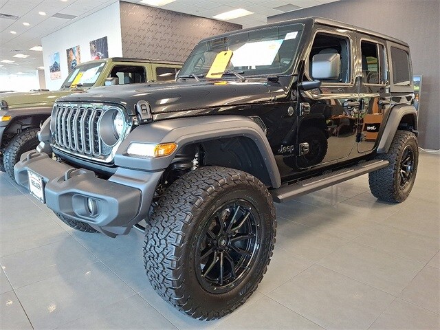 2025 Jeep Wrangler Sport S photo 2