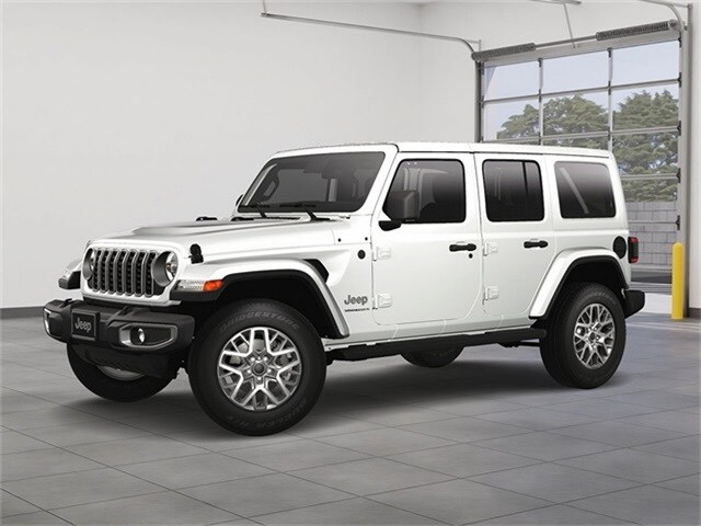 2025 Jeep Wrangler Sahara photo 2