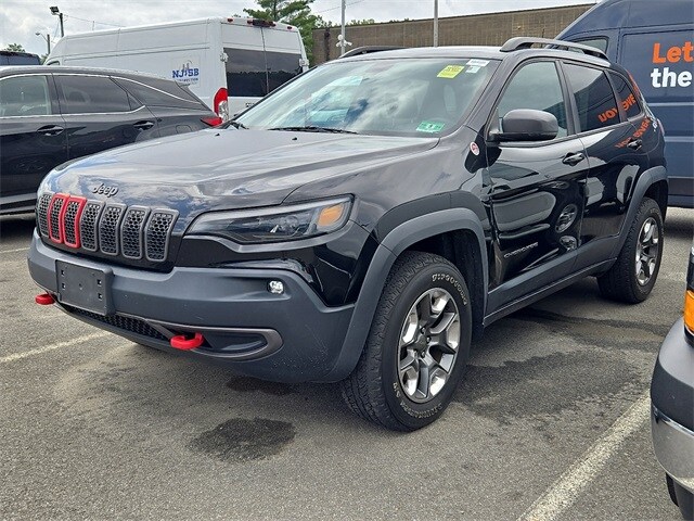 2019 Jeep Cherokee Trailhawk photo 3