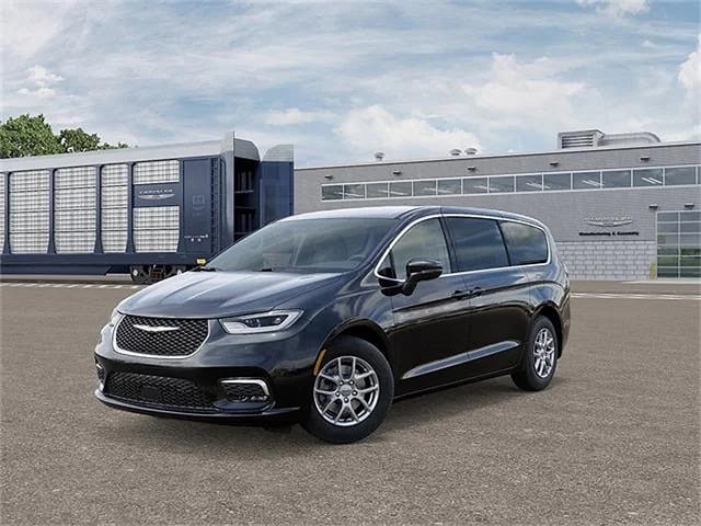 2026 Chrysler Pacifica Select's photo