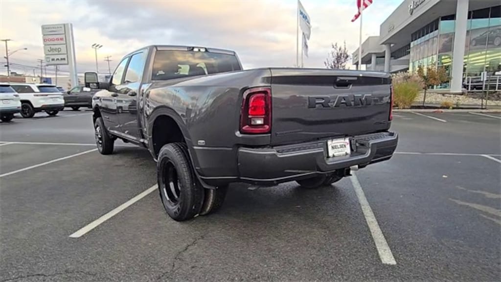 Used 2025 Ram 3500 Big Horn Truck Crew Cab