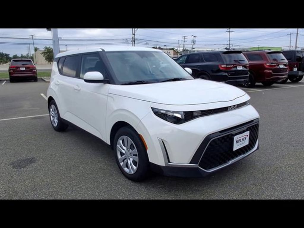 Used 2023 Kia Soul LX Hatchback