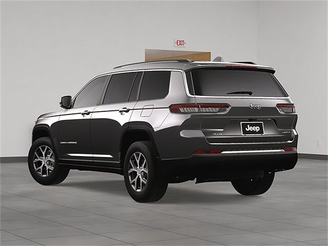 2025 Jeep Grand Cherokee Limited photo 3