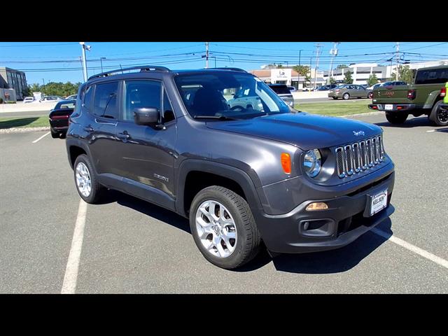 Used 2018 Jeep Renegade Latitude with VIN ZACCJBBBXJPJ08302 for sale in East Hanover, NJ