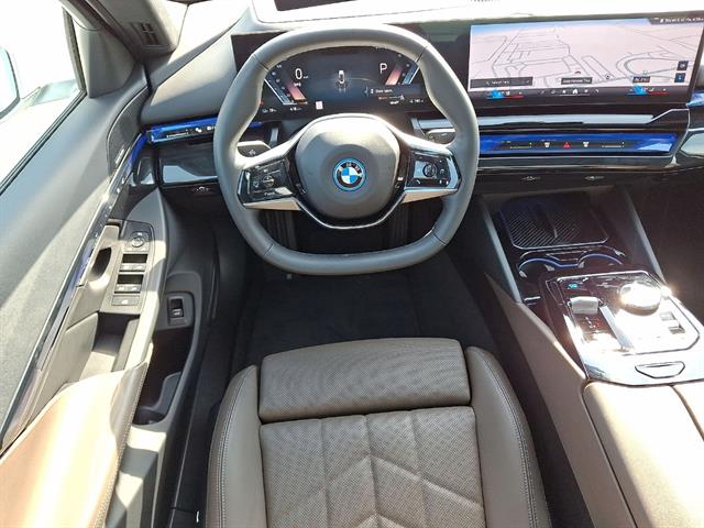 2025 BMW i5 40 - Photo 21