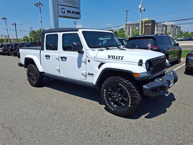 2025 Jeep Gladiator Willys Auto's photo
