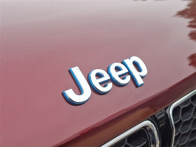 2023 Jeep Grand Cherokee Overland 4xe photo 4