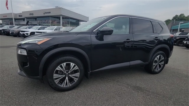 Used 2021 Nissan Rogue SV with VIN 5N1AT3BB1MC736909 for sale in East Hanover, NJ