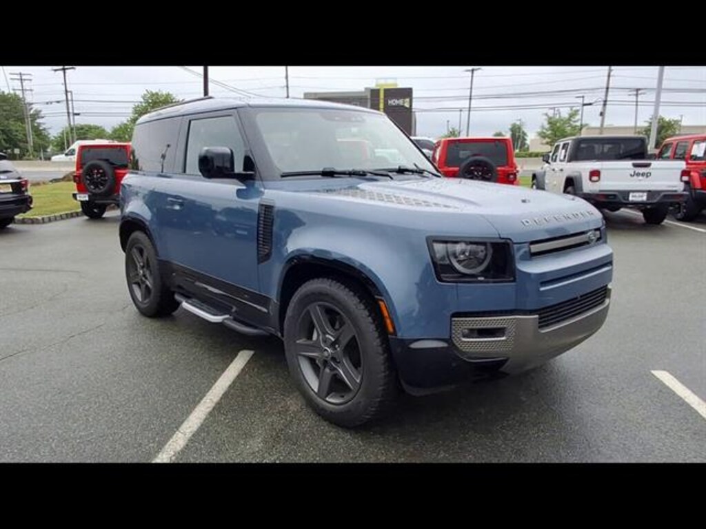 Used 2024 Land Rover Defender 90 P400 X-Dynamic SE SUV