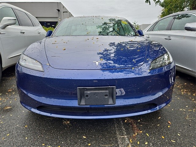 2024 Tesla Model 3 photo 2