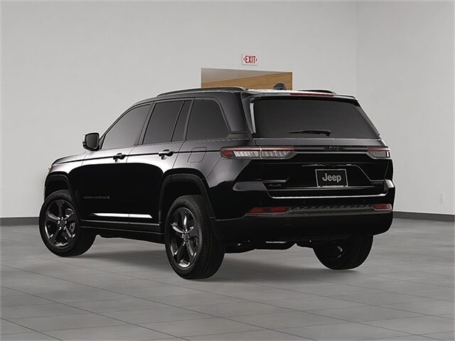 2025 Jeep Grand Cherokee Limited photo 4