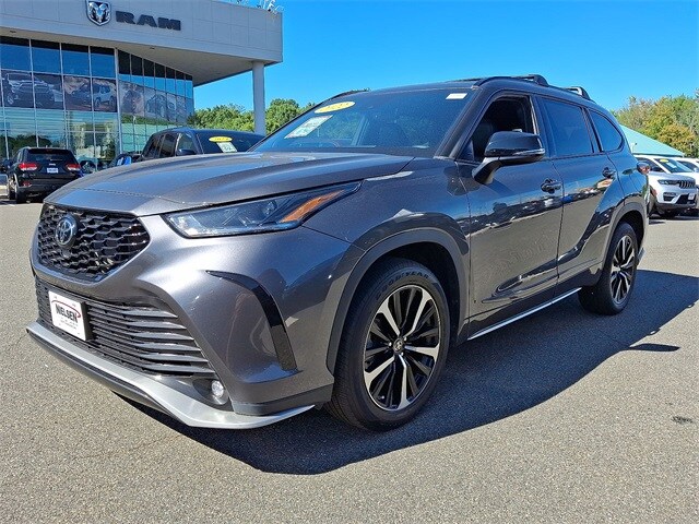 2022 Toyota Highlander XSE photo 4