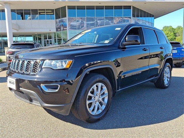 2021 Jeep Grand Cherokee Laredo E photo 4