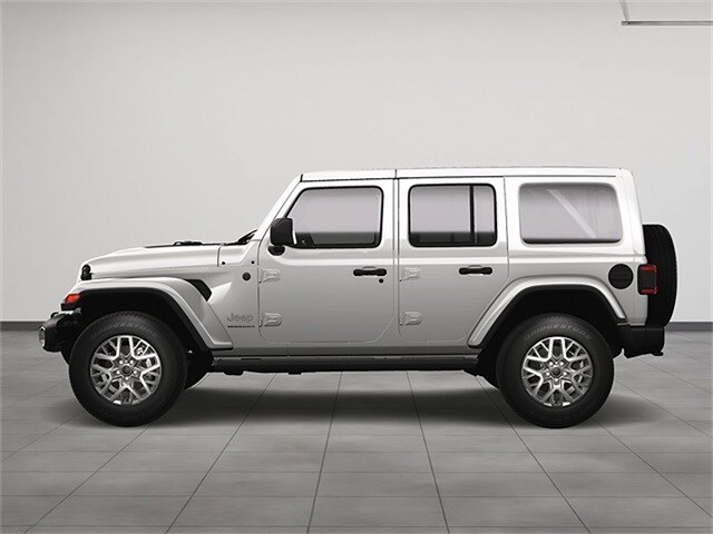 2025 Jeep Wrangler Sahara photo 2
