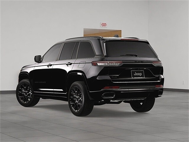 2025 Jeep Grand Cherokee Summit Reserve photo 4