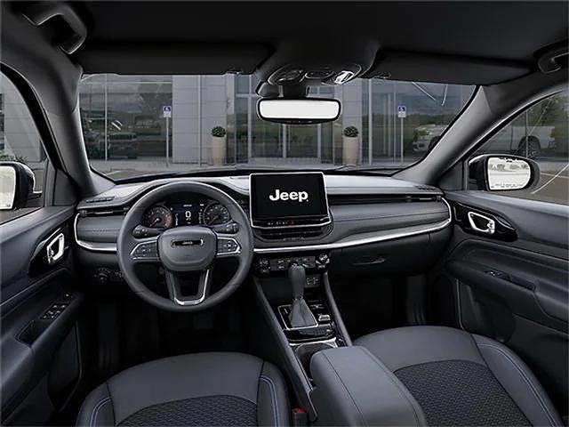 2026 Jeep Compass Latitude Altitude - Photo 14