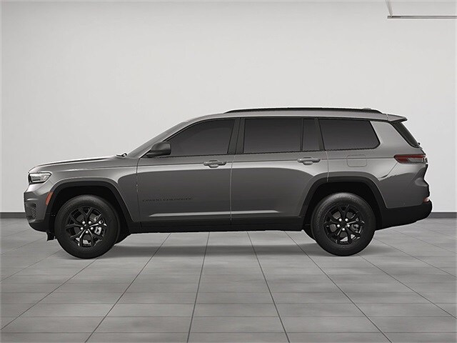 2025 Jeep Grand Cherokee Altitude photo 3