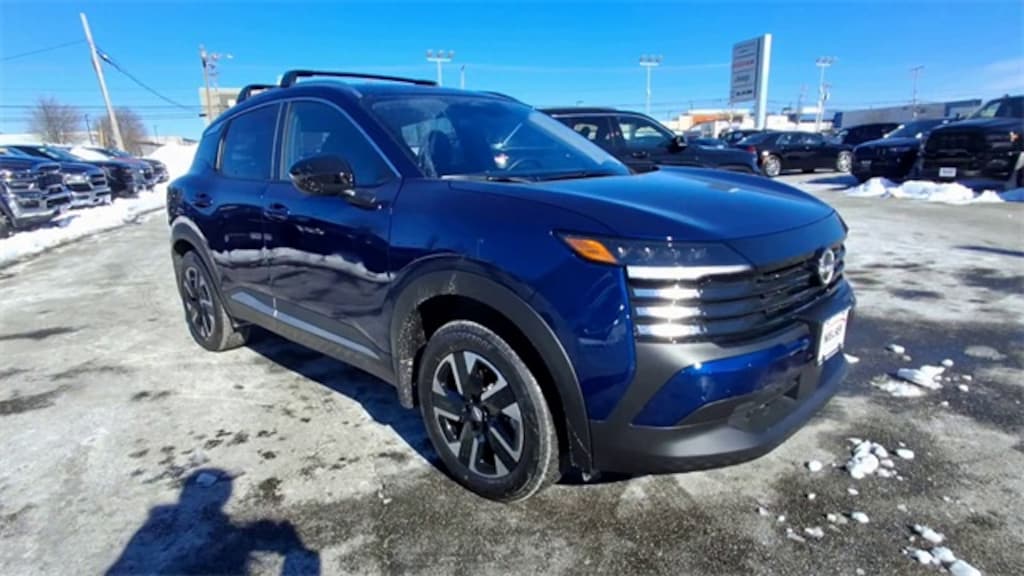 Used 2026 Nissan Kicks SV SUV