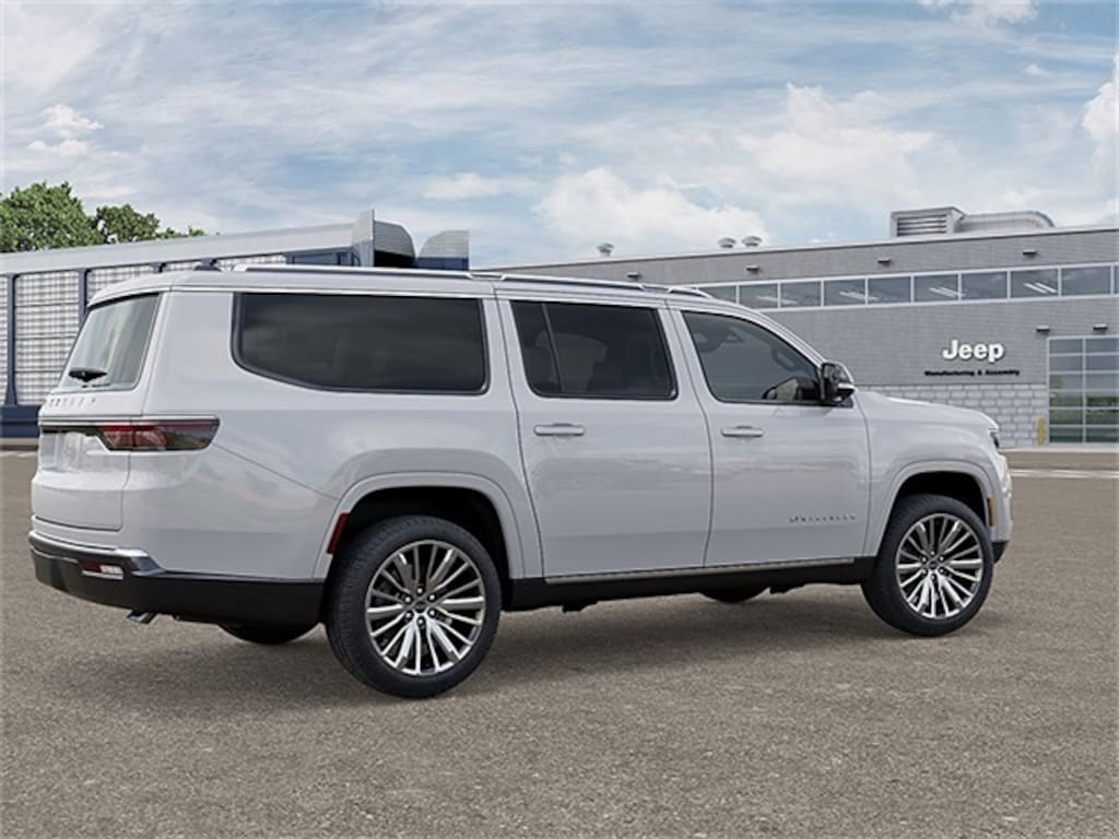 New 2025 Jeep Wagoneer L LIMITED 4X4 Sport Utility