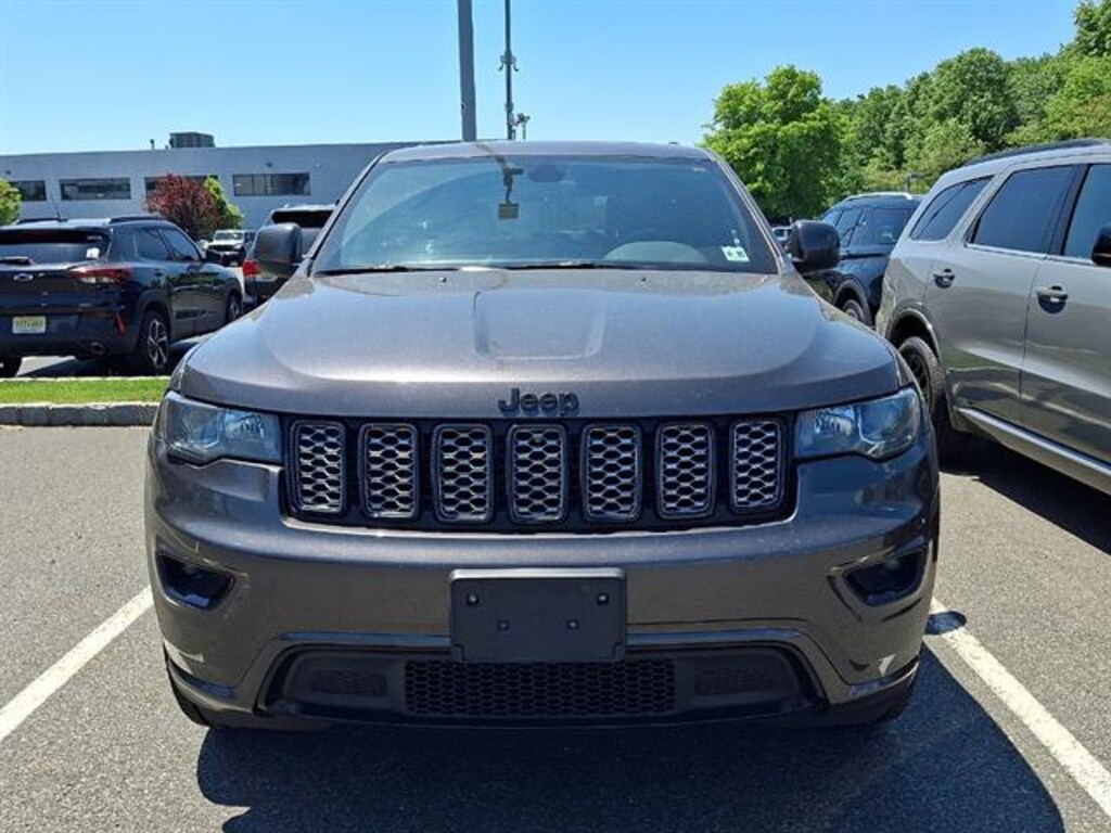 Used 2021 Jeep Grand Cherokee Laredo X SUV