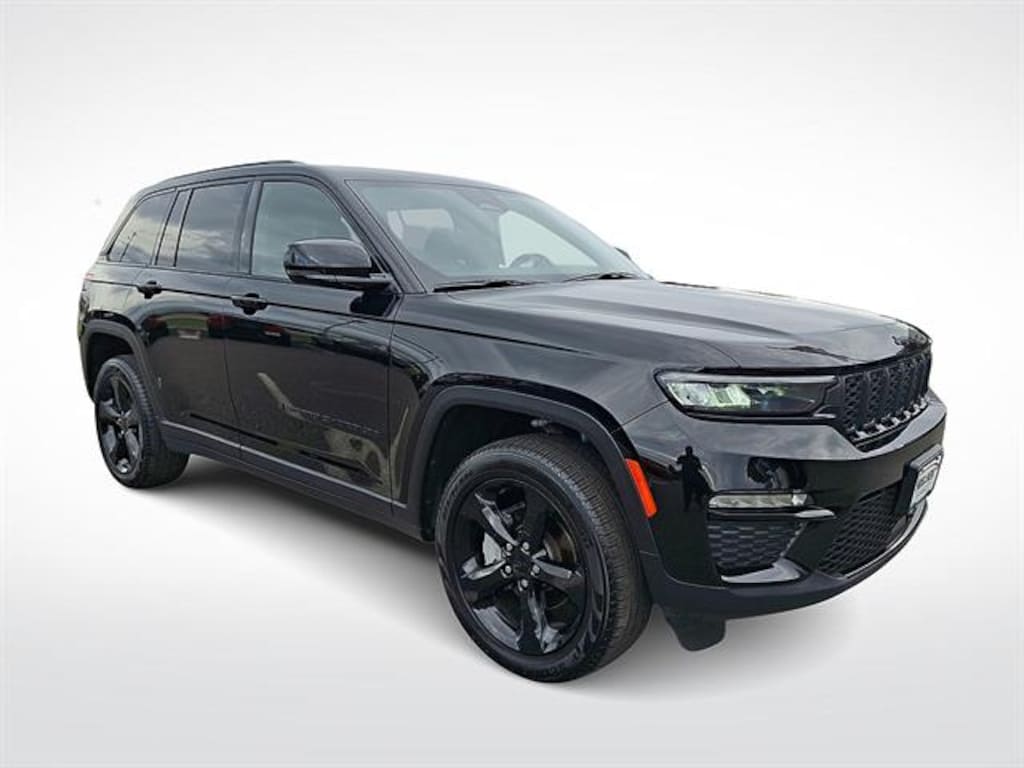 Used 2025 Jeep Grand Cherokee Limited SUV