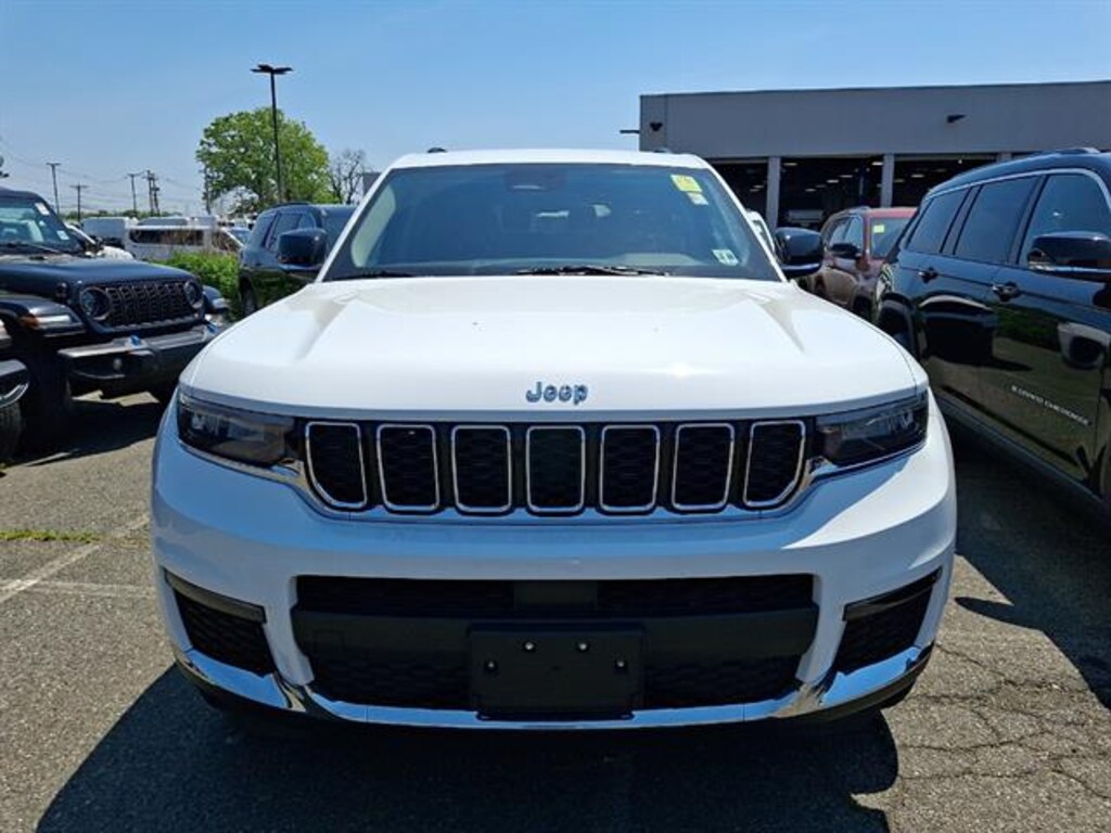 Used 2023 Jeep Grand Cherokee L Limited SUV