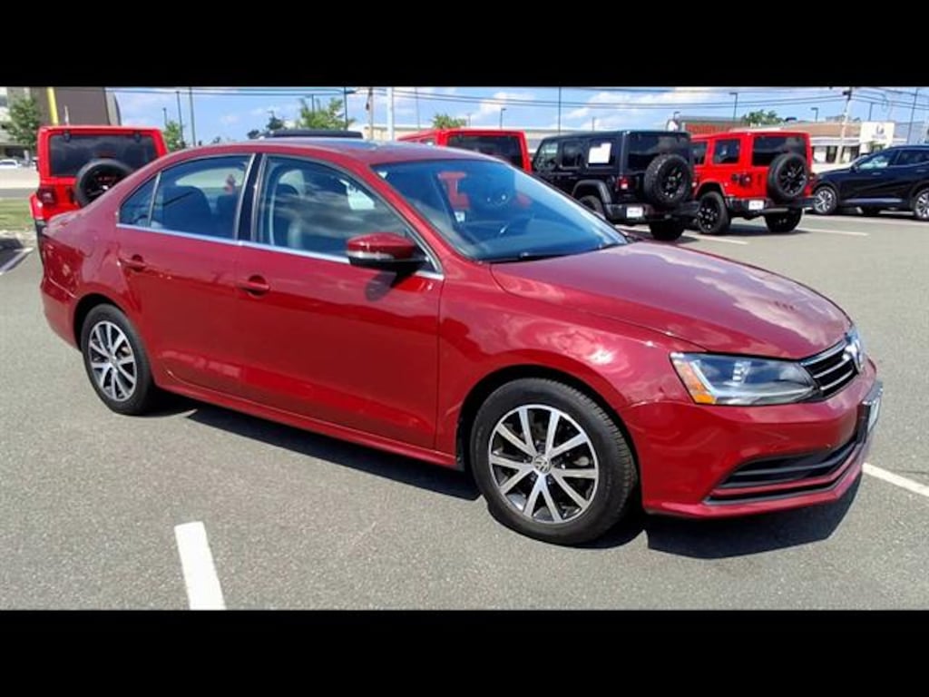 Used 2017 Volkswagen Jetta 1.4T SE Sedan