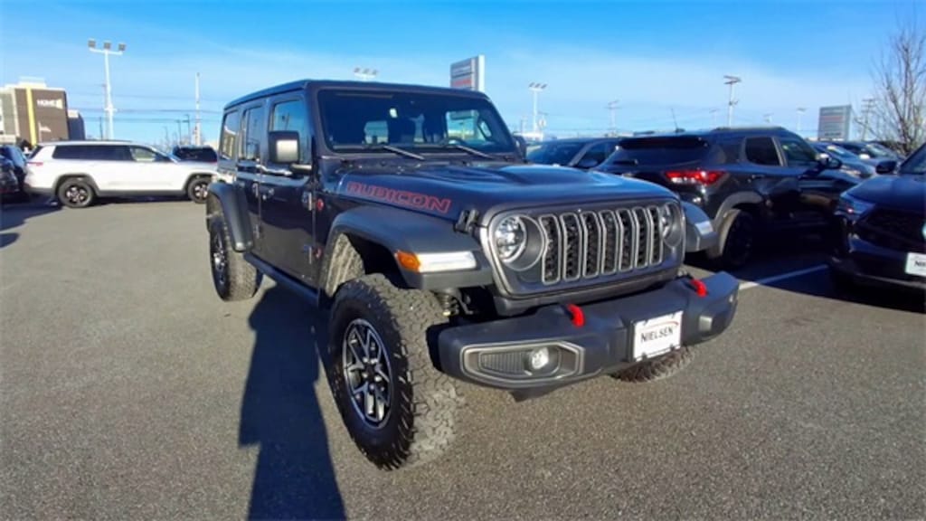 Used 2025 Jeep Wrangler Rubicon SUV