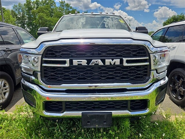 2022 Ram 2500 Tradesman photo 2