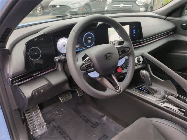 Thumbnail: 2025 Hyundai Elantra - 10