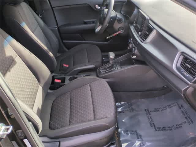 Thumbnail: 2019 Kia Rio - 20