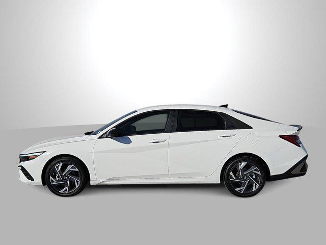 Thumbnail: 2025 Hyundai Elantra - 5