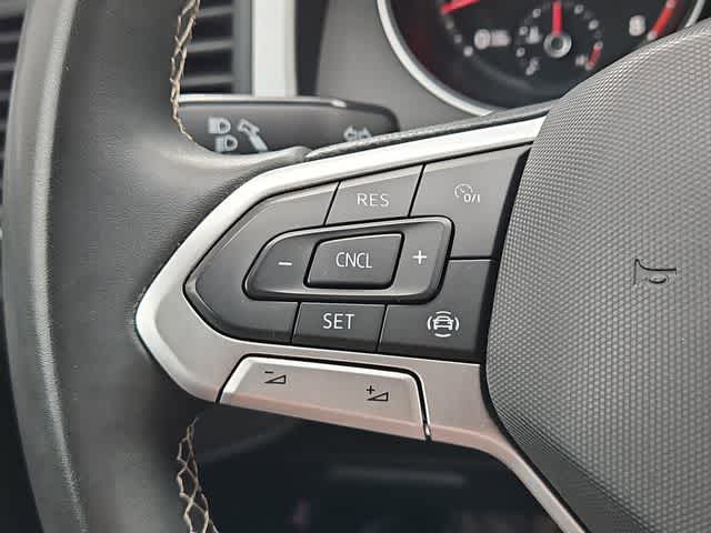 Thumbnail: 2021 Volkswagen Atlas - 23