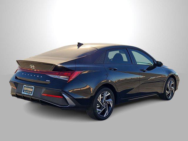 Thumbnail: 2025 Hyundai Elantra - 8