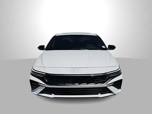 Thumbnail: 2026 Hyundai Elantra - 3