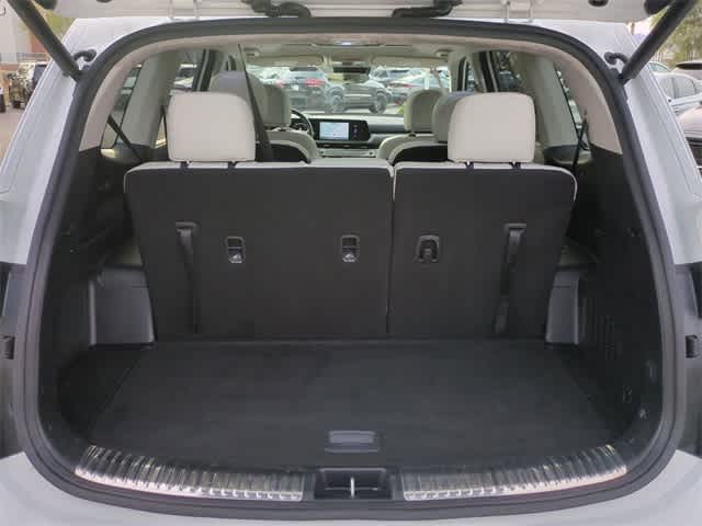 Thumbnail: 2023 Kia Telluride - 36