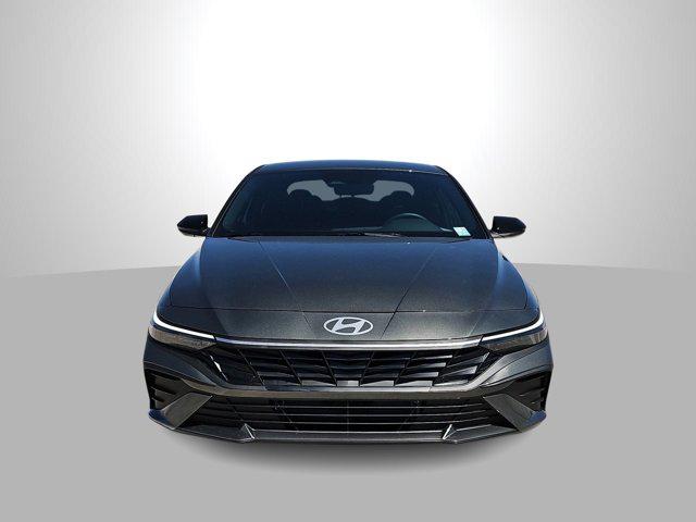 Thumbnail: 2026 Hyundai Elantra - 3