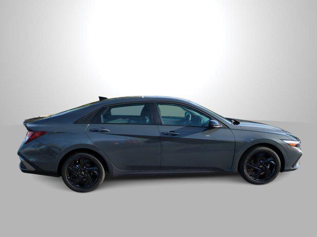 Thumbnail: 2026 Hyundai Elantra - 9