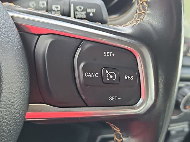 Thumbnail: 2022 Jeep Wrangler - 23